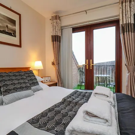 度假居 Bumblebee 惠特比